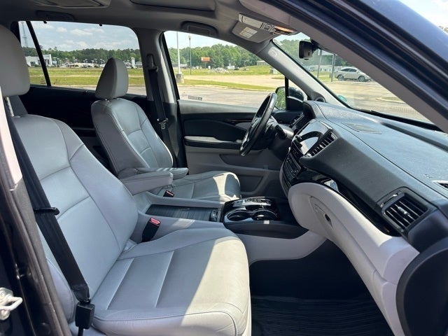 2019 Honda Pilot Touring 8 Passenger